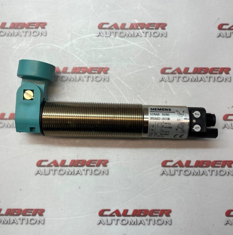 Load image into Gallery viewer, SIEMENS 3RG6022-3AD00 Ultrasonic Sensor - Caliber Automation Online Store
