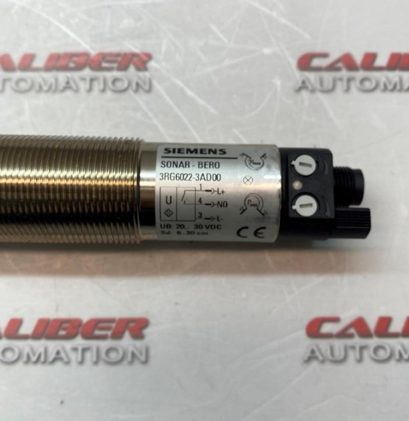 Load image into Gallery viewer, SIEMENS 3RG6022-3AD00 Ultrasonic Sensor - Caliber Automation Online Store
