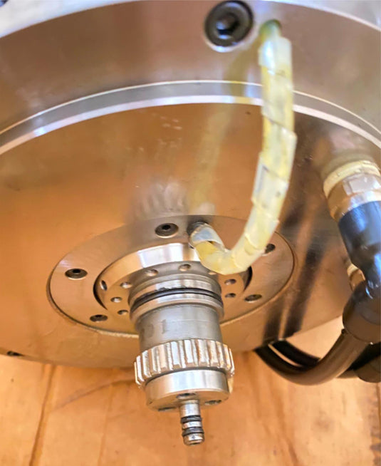 YASKAWA MATSUURA SPINDLE MOTOR UAASID-19LMU21 (USED) - Caliber Automation Online Store