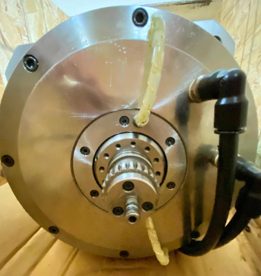YASKAWA MATSUURA SPINDLE MOTOR UAASID-19LMU21 (USED) - Caliber Automation Online Store