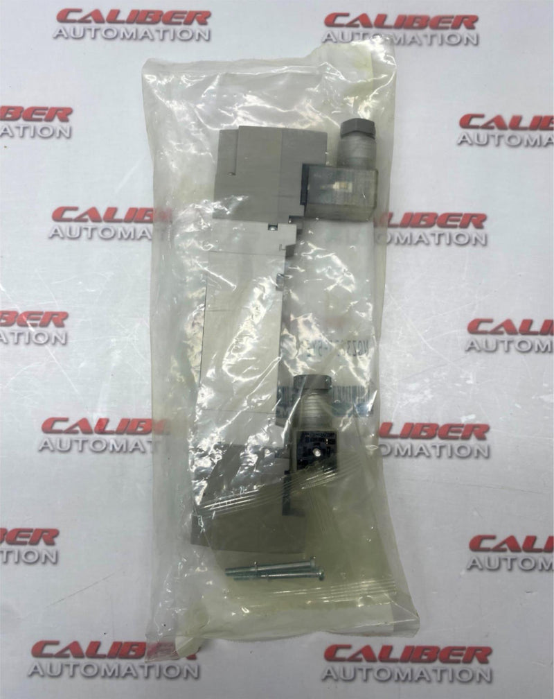 Load image into Gallery viewer, SMC VQZ3251-5YZ1 Valve - Caliber Automation Online Store
