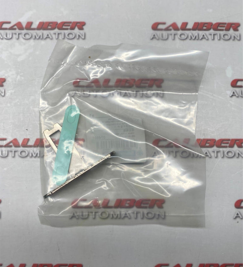 Load image into Gallery viewer, Telemecanique Sensors XCSZ12 Safety Interlock - Caliber Automation Online Store
