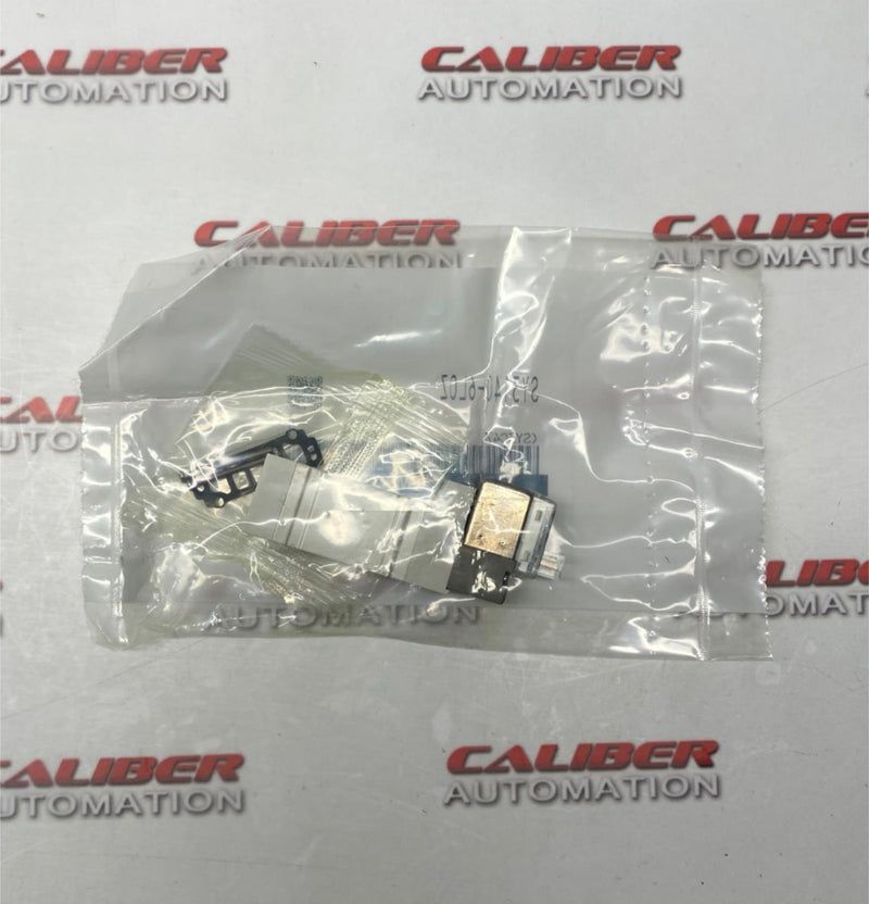 Load image into Gallery viewer, SMC SY3140-6L0Z Solenoid Valve - Caliber Automation Online Store
