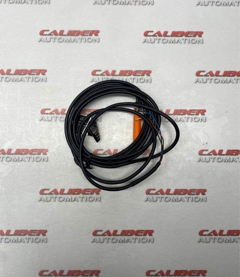 Load image into Gallery viewer, IFM EFECTOR IE-3001-ANOG-IE5131 Inductive Proximity Switch - Caliber Automation Online Store
