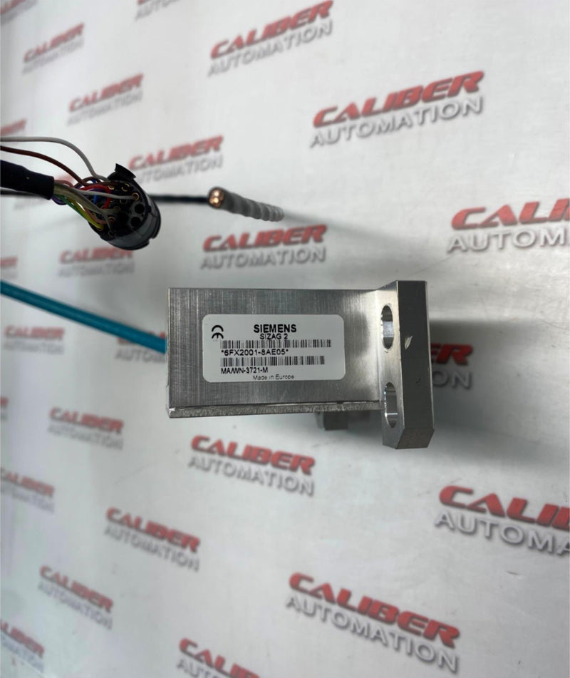 Load image into Gallery viewer, SIEMENS 6FX2001-8AE05 SIZAG 2 Encoder Sensor Head - Caliber Automation Online Store
